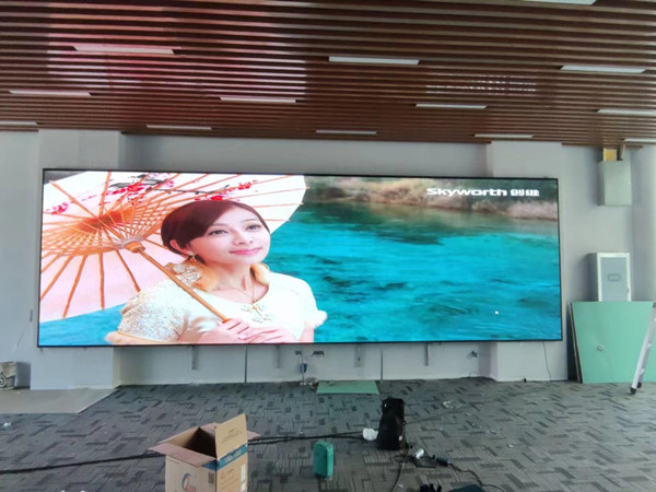 陆丰P1.53led小间距屏安装案例